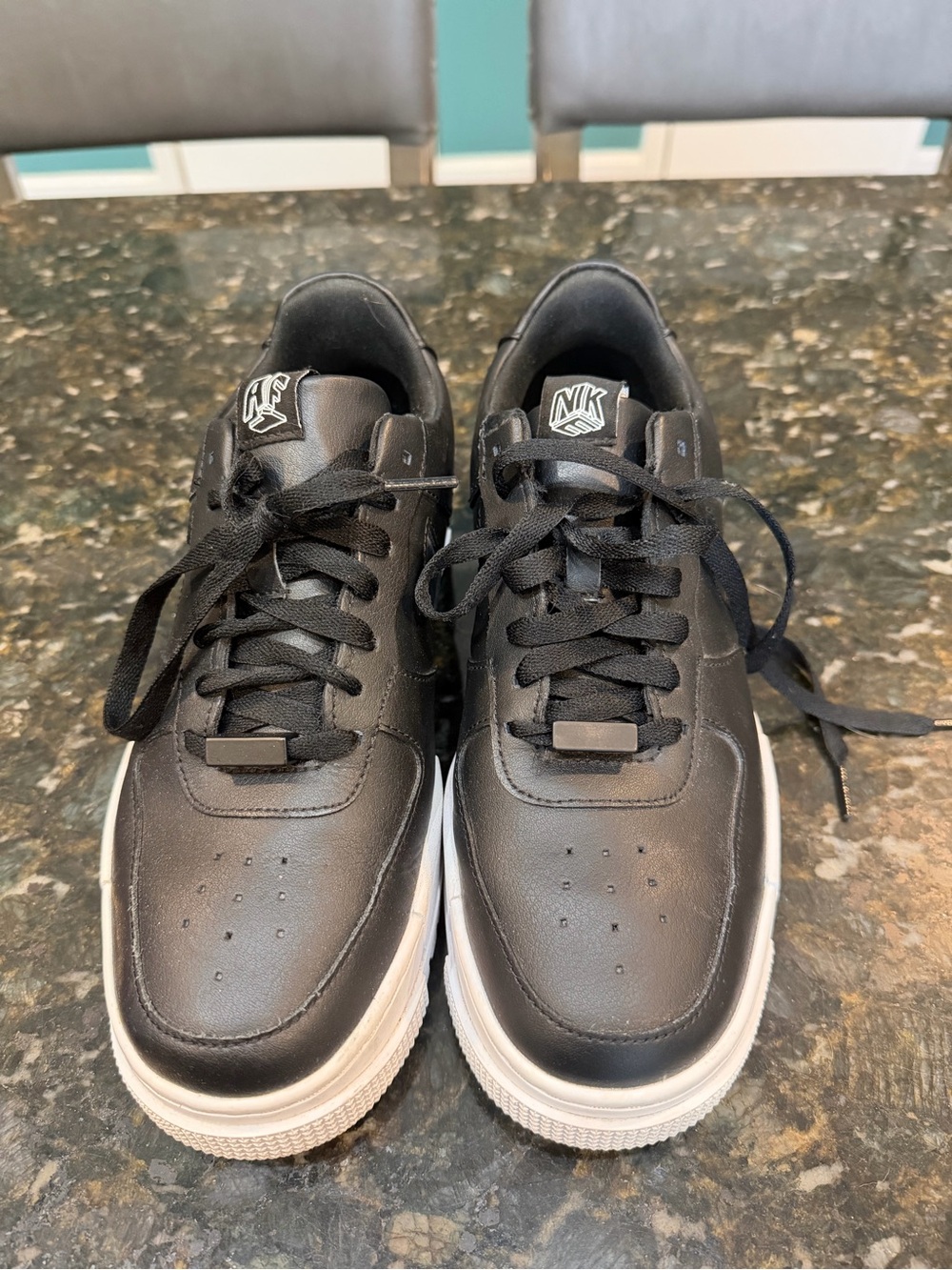 Nike Black Low-Top Sneakers with White Sole